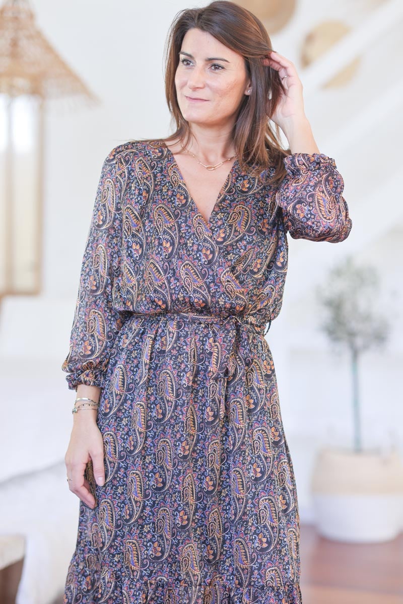 Robe mi longue cache coeur effet satine imprime cachemire e225 (1)