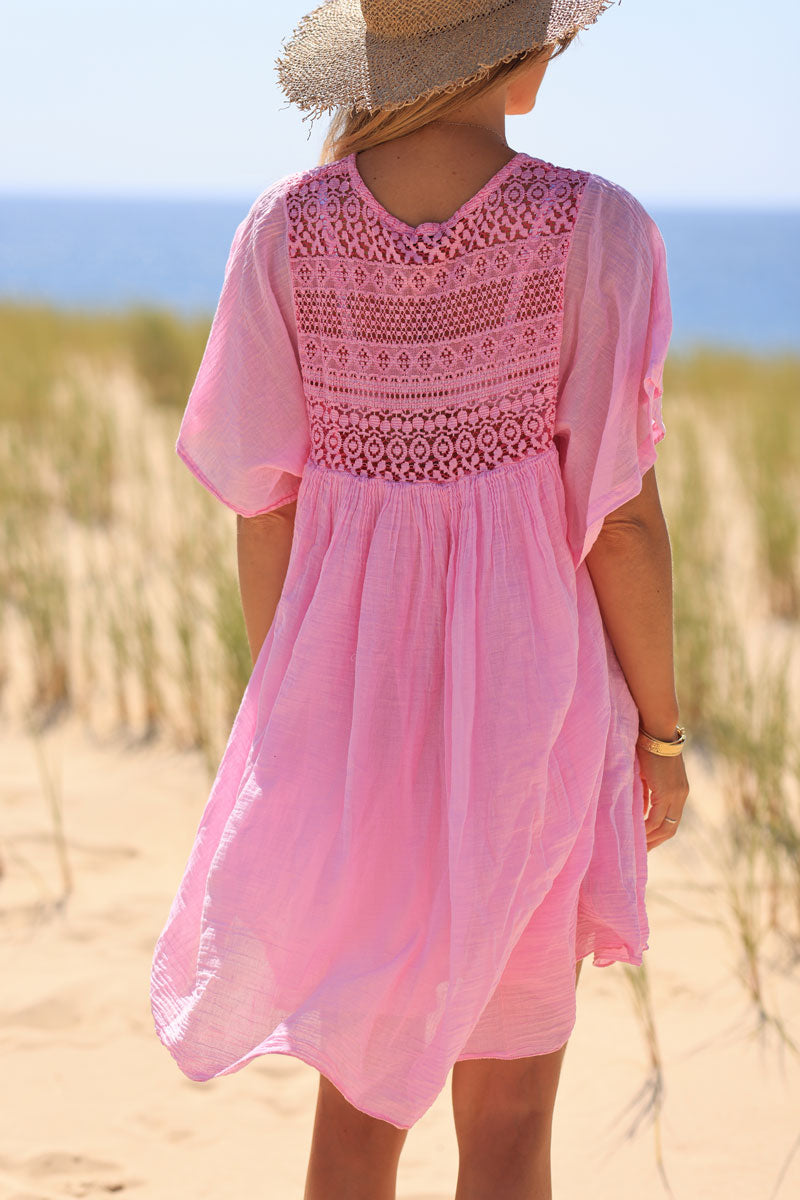 Robe rose légère voile de coton haut dentelle