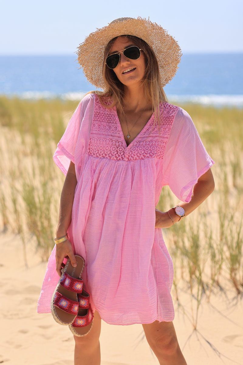 Robe rose légère voile de coton haut dentelle