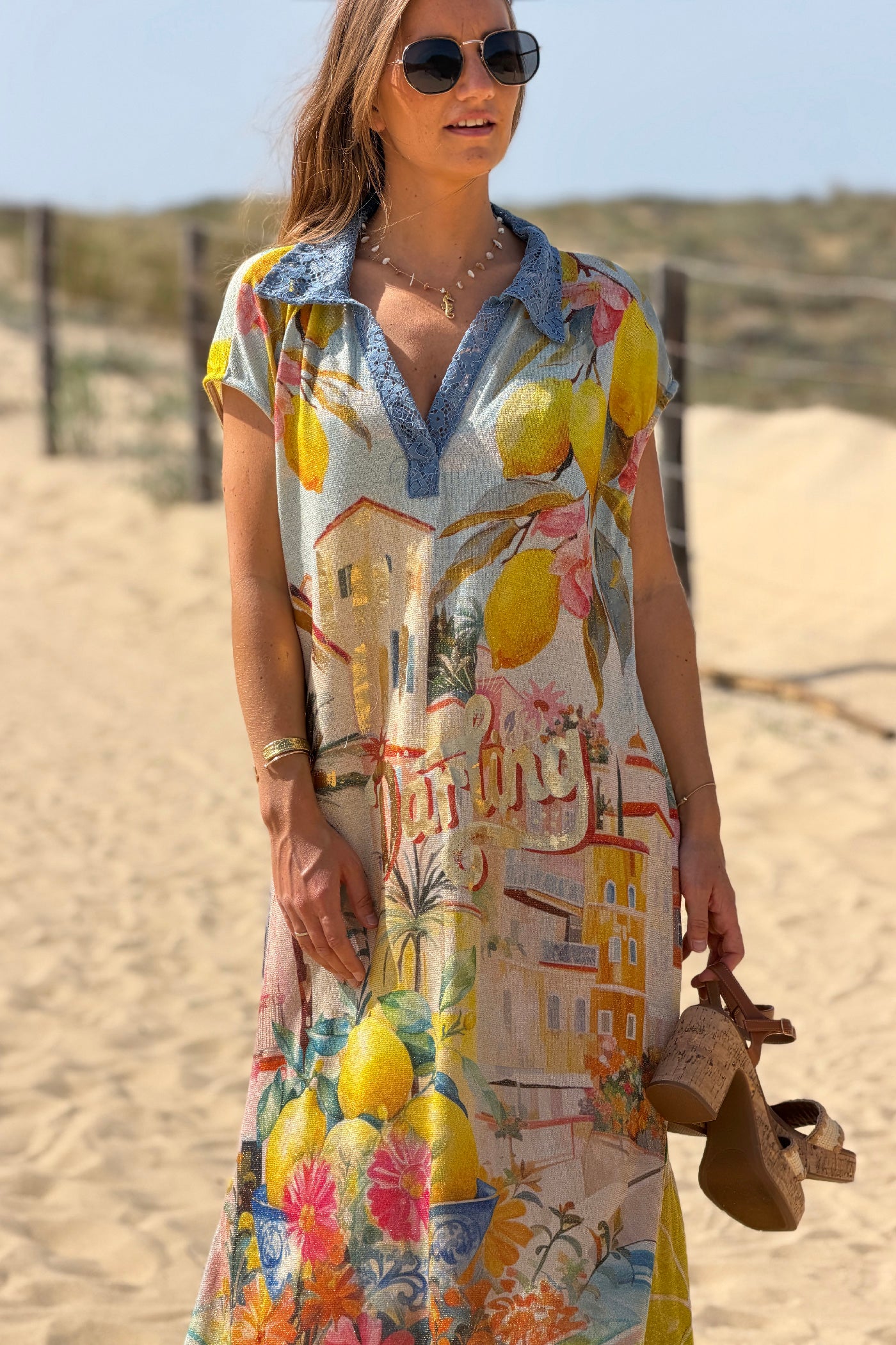 Robe sans manches brillante imprimé Italy citrons col chemise en dentelle