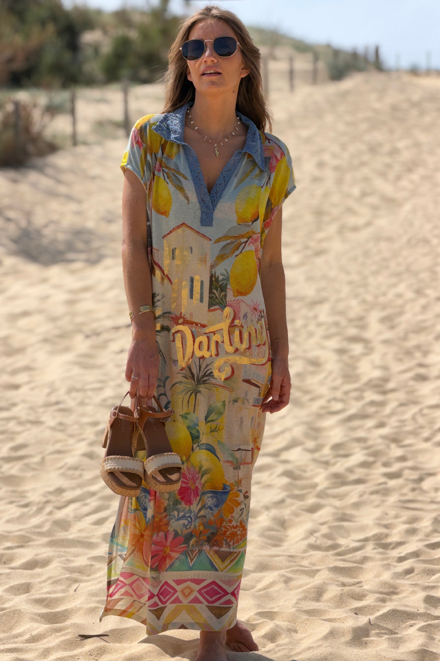 Robe sans manches brillante imprimé Italy citrons col chemise en dentelle