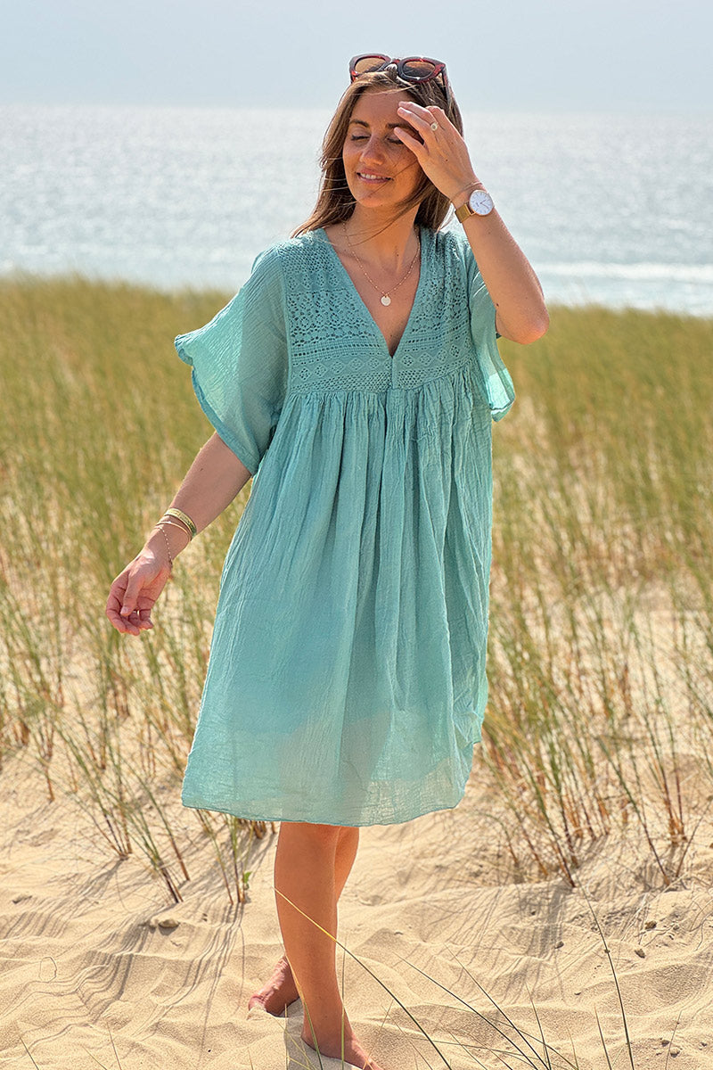 Robe sauge légère voile de coton haut dentelle