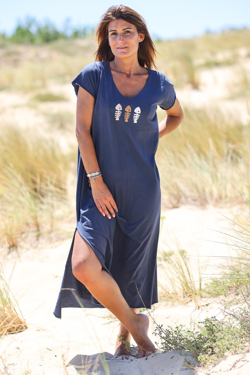 Navy blue V-neck maxi t-shirt dress with trio fish