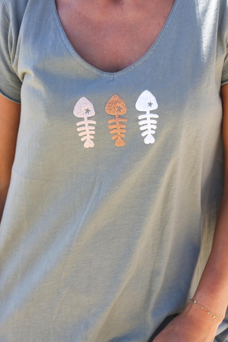 Robe t-shirt longue col V trio poissons kaki
