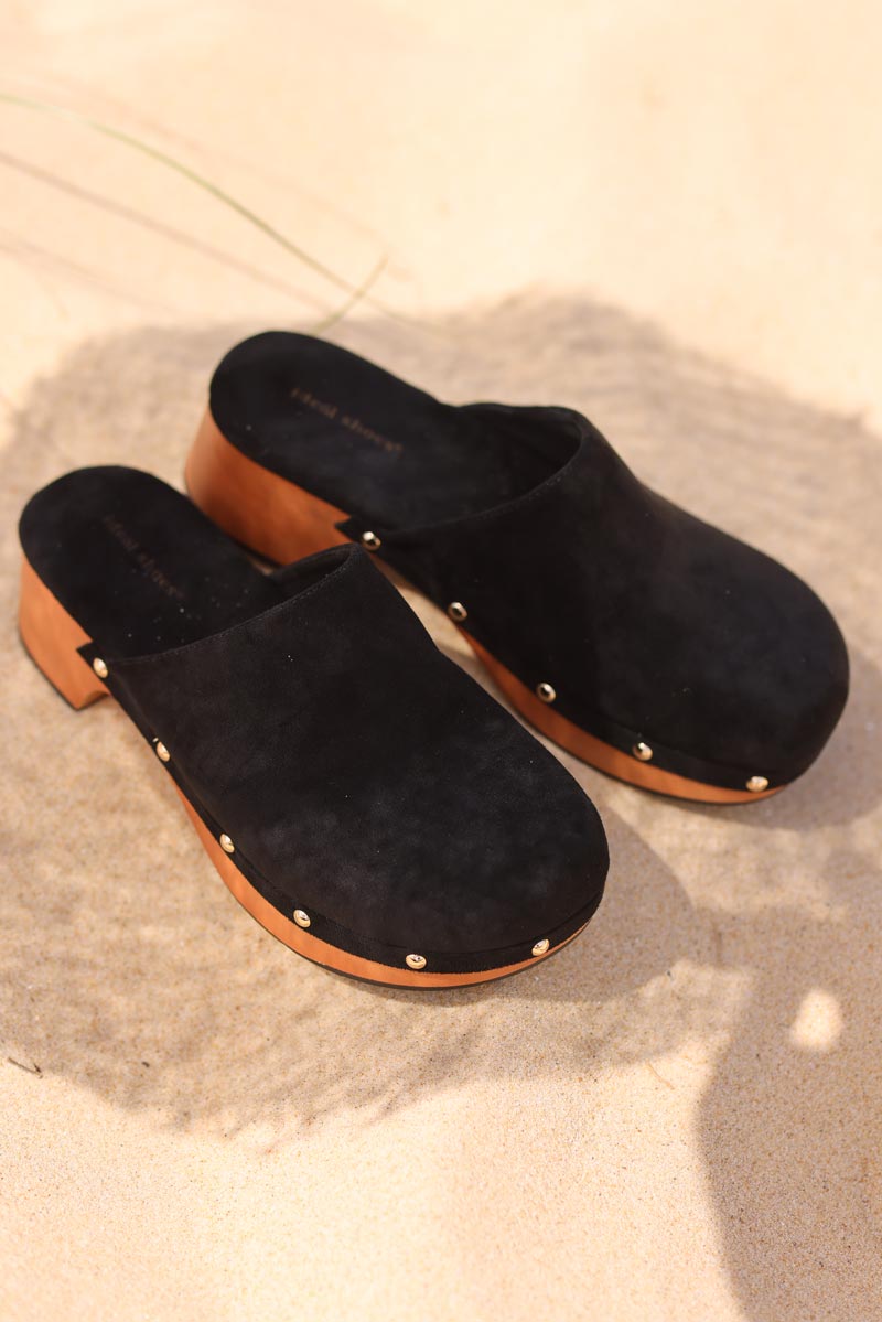 Sabots noir a talons en suedine et petits clous h009 (1)
