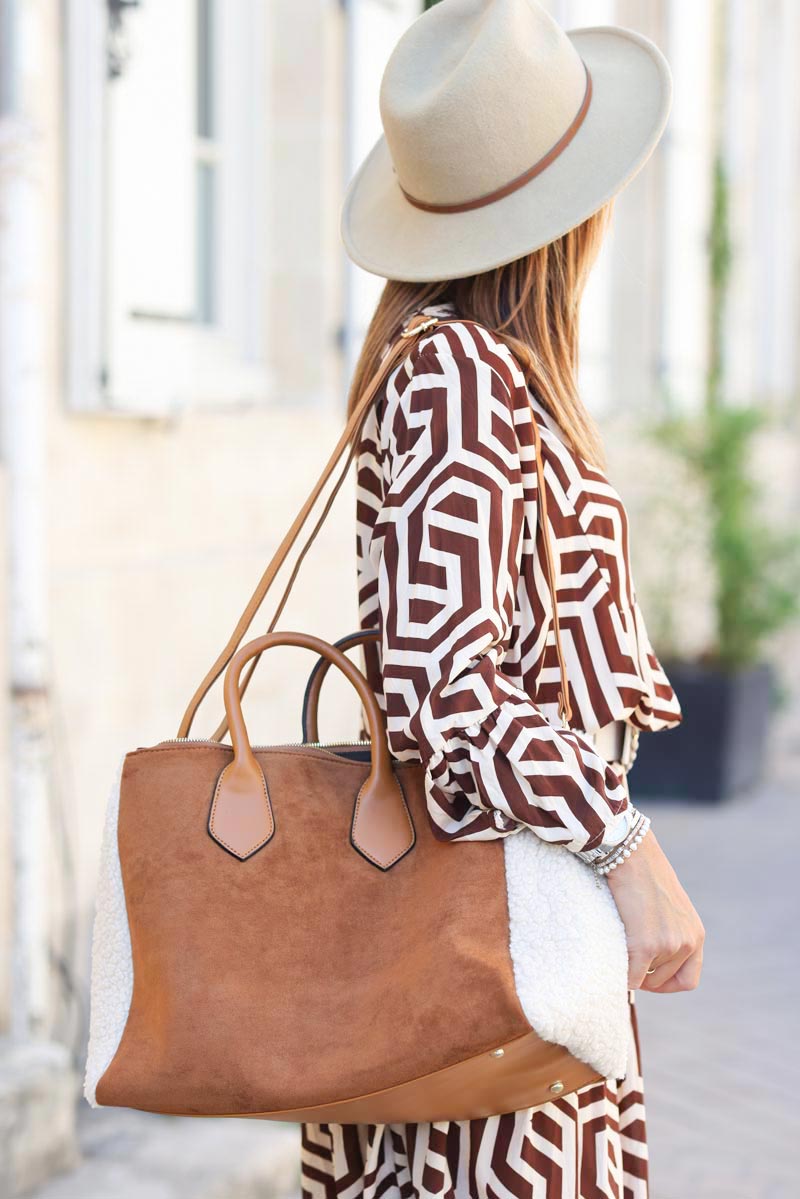 Rigid handbag in camel and moumoute suede