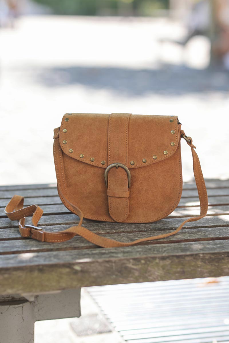 Sac cartable cloute en croute de cuir camel G032 (1)