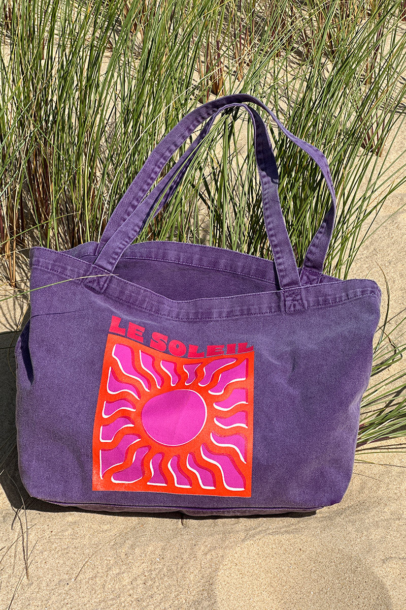 Sac tote bag fourre-tout en jean violet délavé Le Soleil fuchsia et orange