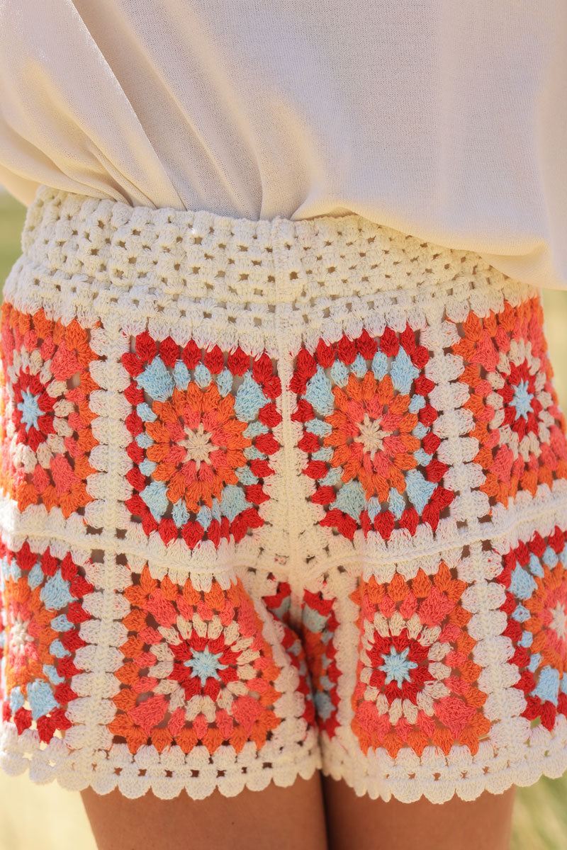 Orange shaded crochet shorts with seventies pattern