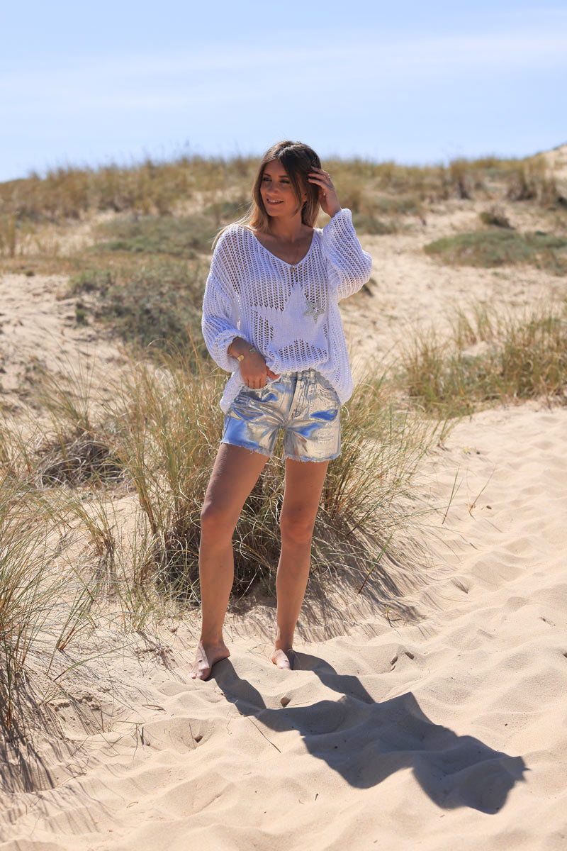 Short en jean délavé clair effet usé enduit argenté