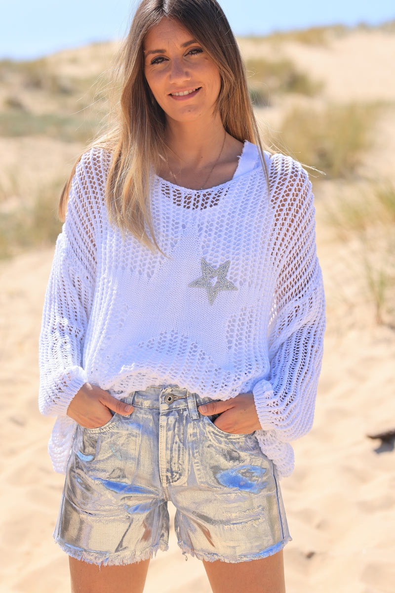 Short en jean délavé clair effet usé enduit argenté