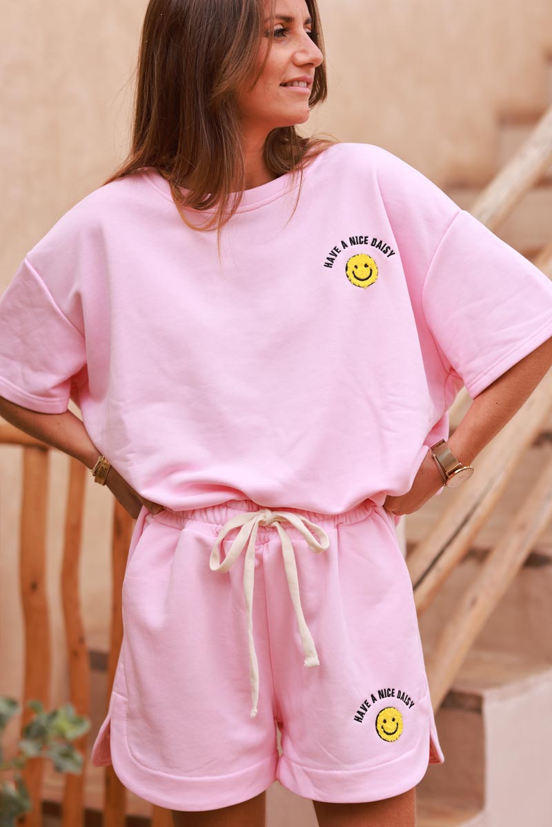 Light pink Smiley Face Casual Shorts
