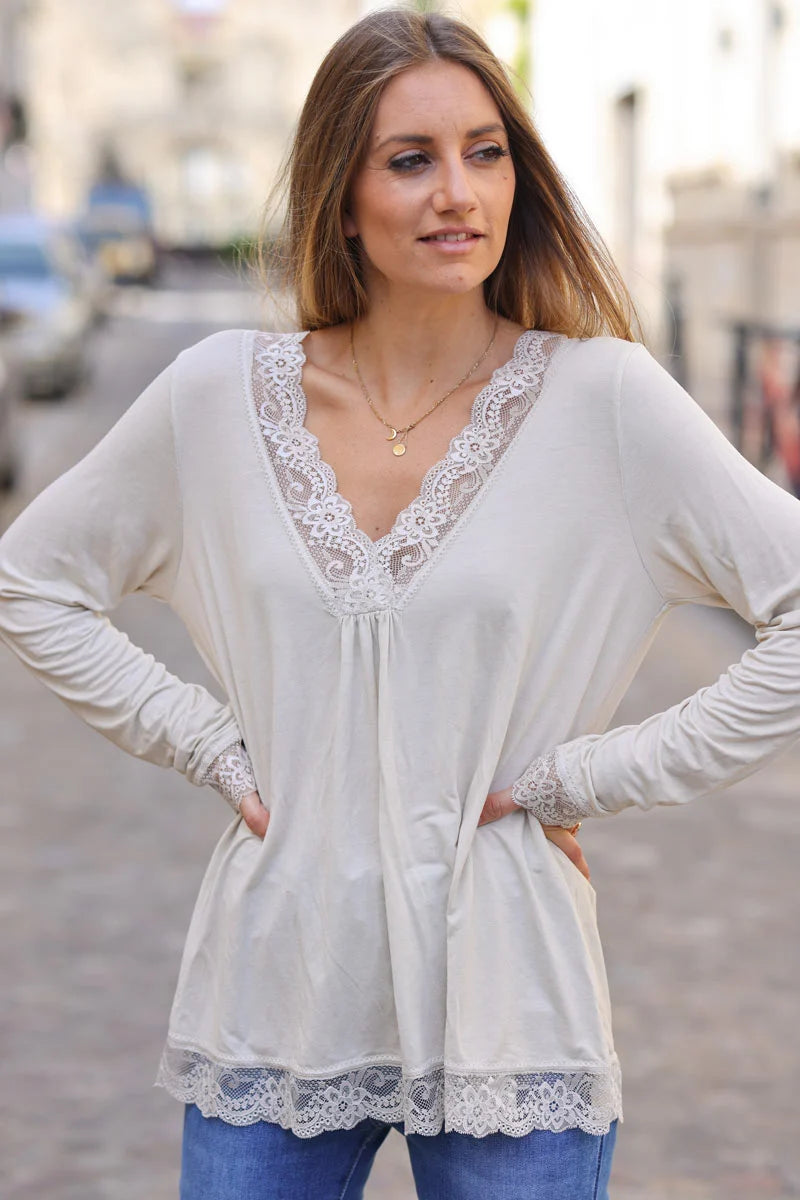 Sous pull beige petite dentelle