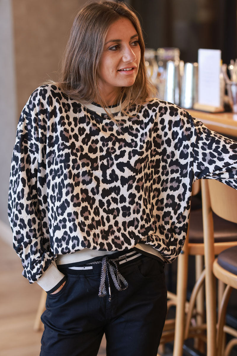 Sweat-shirt Ignace léopard coton femme doux - Balzac Paris Sweat-shirt Ignace léopard coton femme doux - Balzac Paris