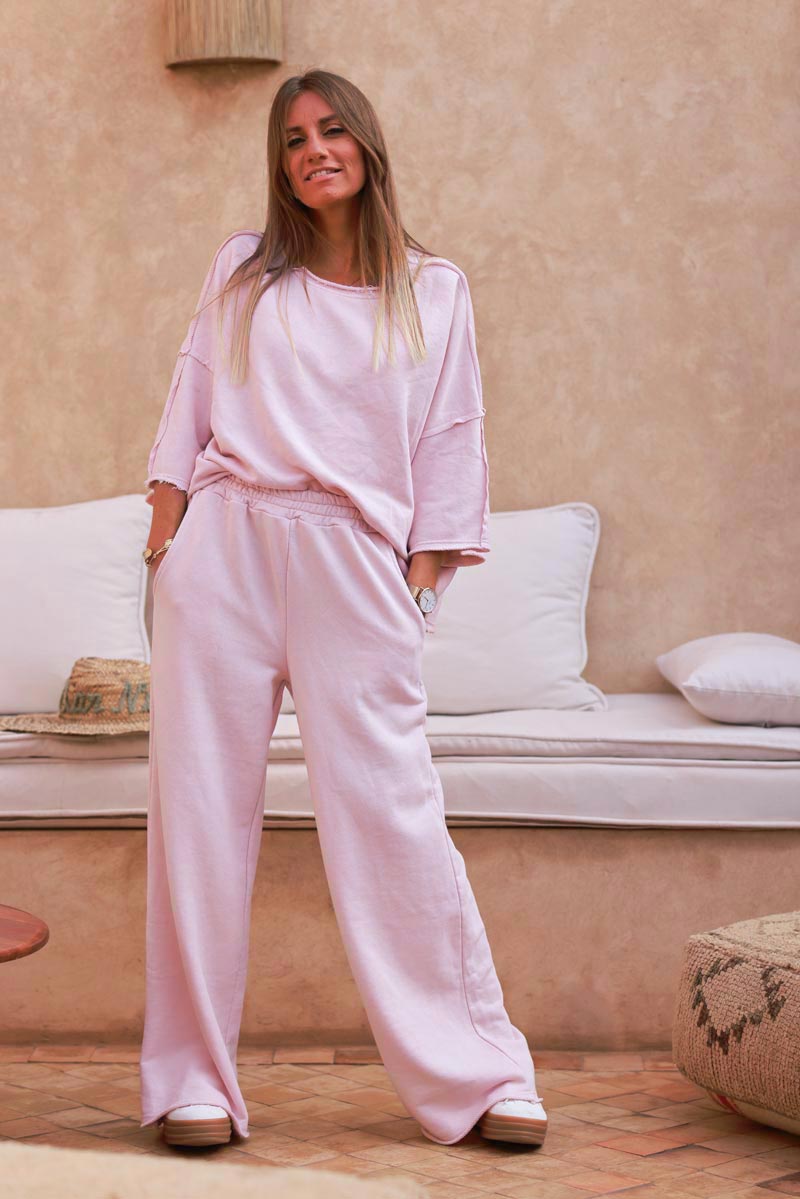 Sweat confort rose pâle manches 3/4 loose détails effilochés coutures apparentes