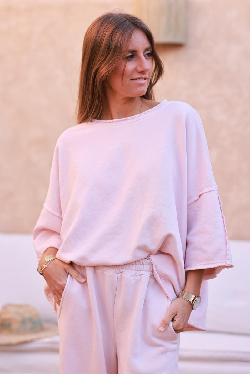 Sweat confort rose pâle manches 3/4 loose détails effilochés coutures apparentes