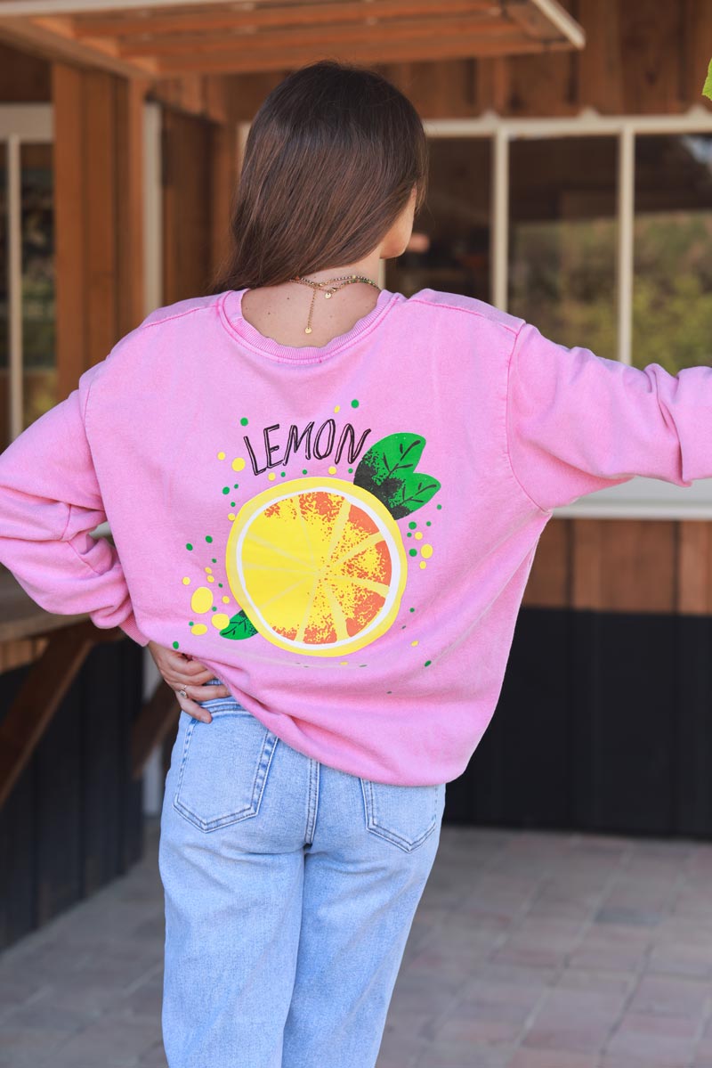 Sweat loose rose délavé inscription lemon devant et gros citron dos
