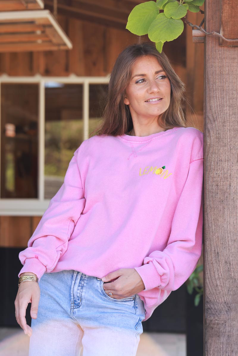 Sweat loose rose délavé inscription lemon devant et gros citron dos