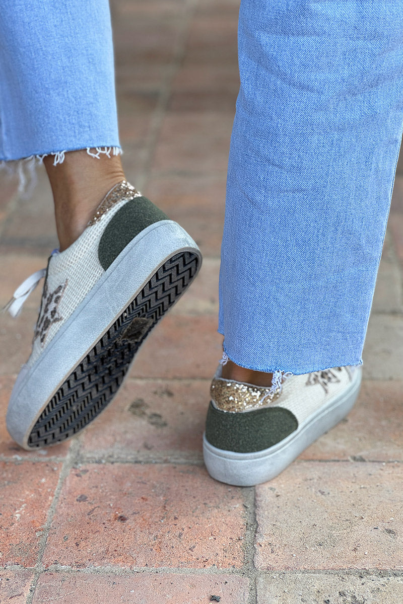 Tennis beige et kaki détail corde et paillettes étoile léopard