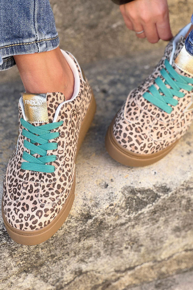 Tennis beige léopard étoile gold et lacets vert