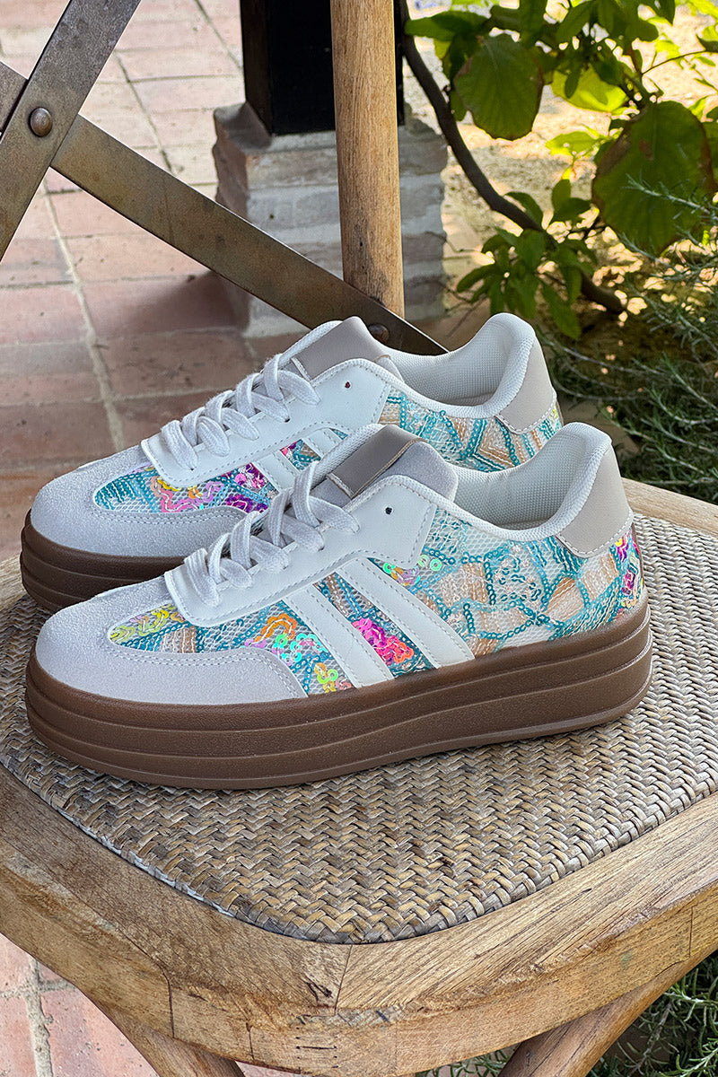 Tennis grises motifs en sequins turquoise et colorés à plateforme rayures blanc