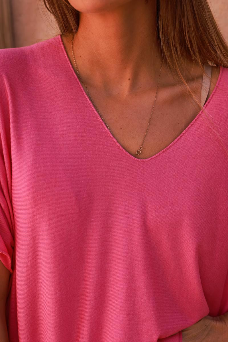 Top fuchsia fluide confort et stretch col v