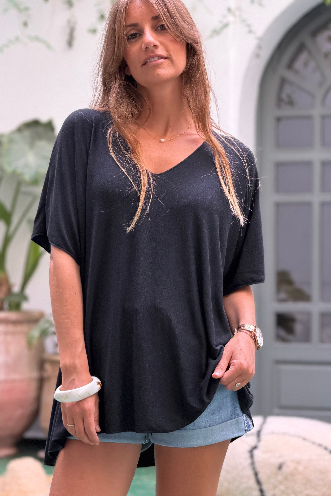 Relaxed fit heather dark grey v-neck top