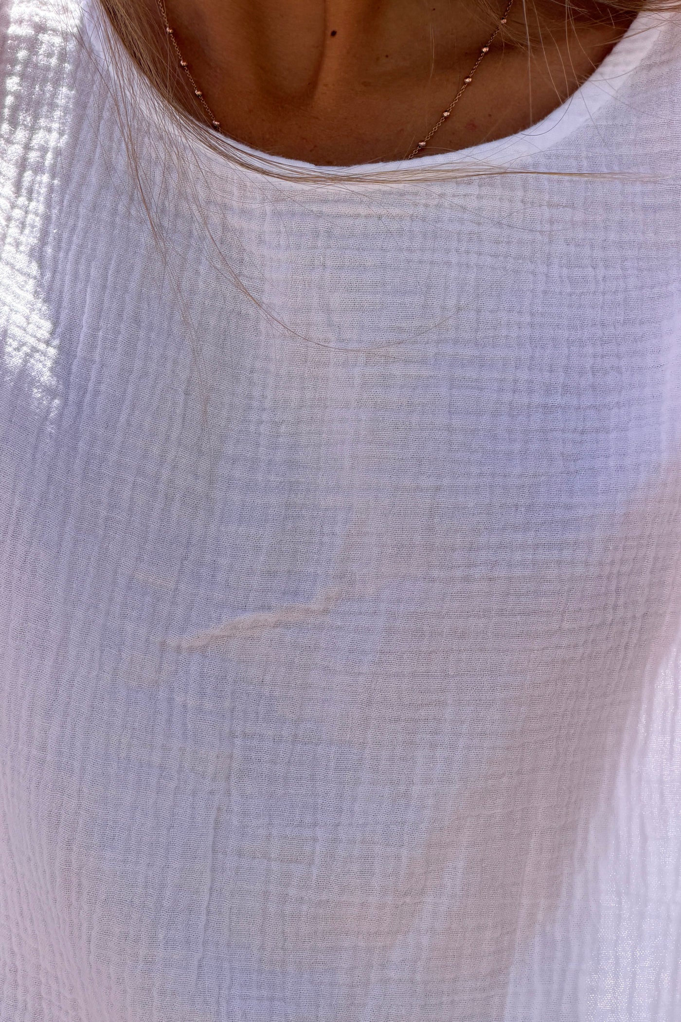 Top large blanc en gaze de coton basique col rond