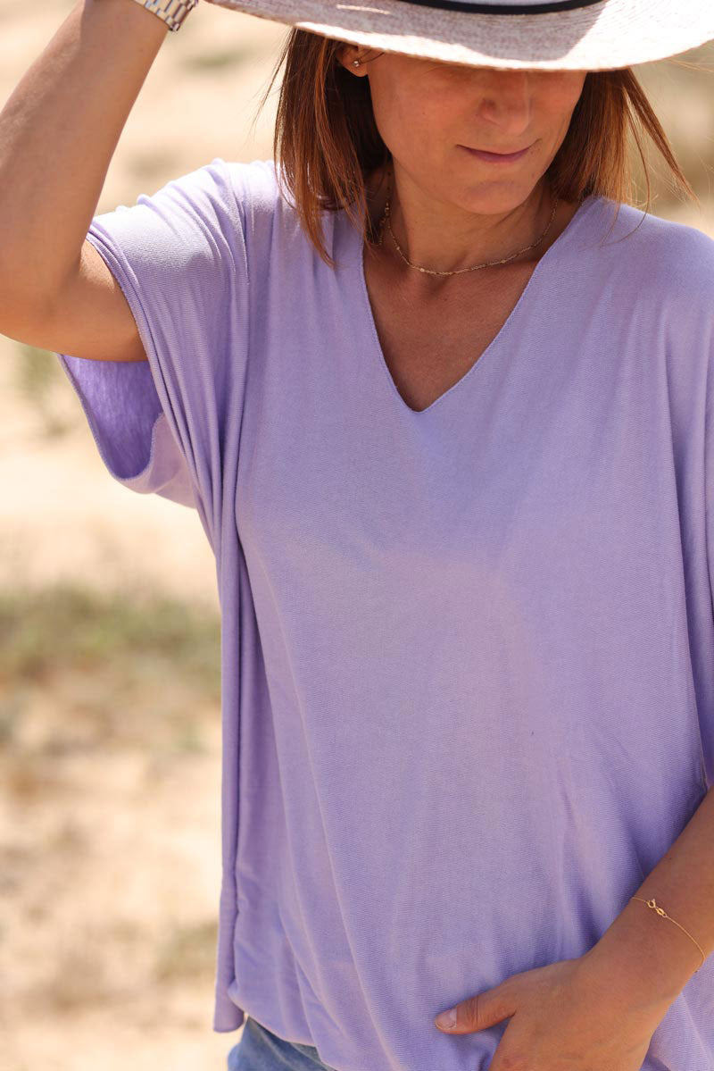 Top lillas fluide confort et stretch col V