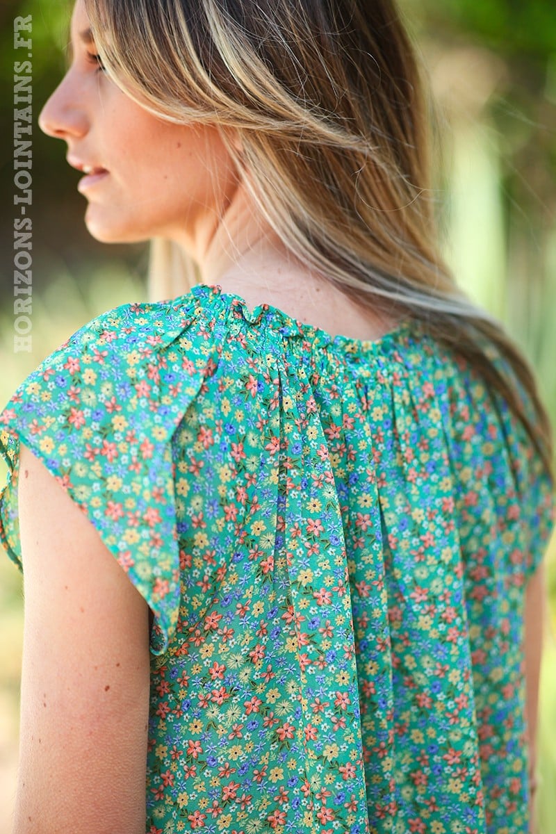 Top manches courtes vert motif liberty