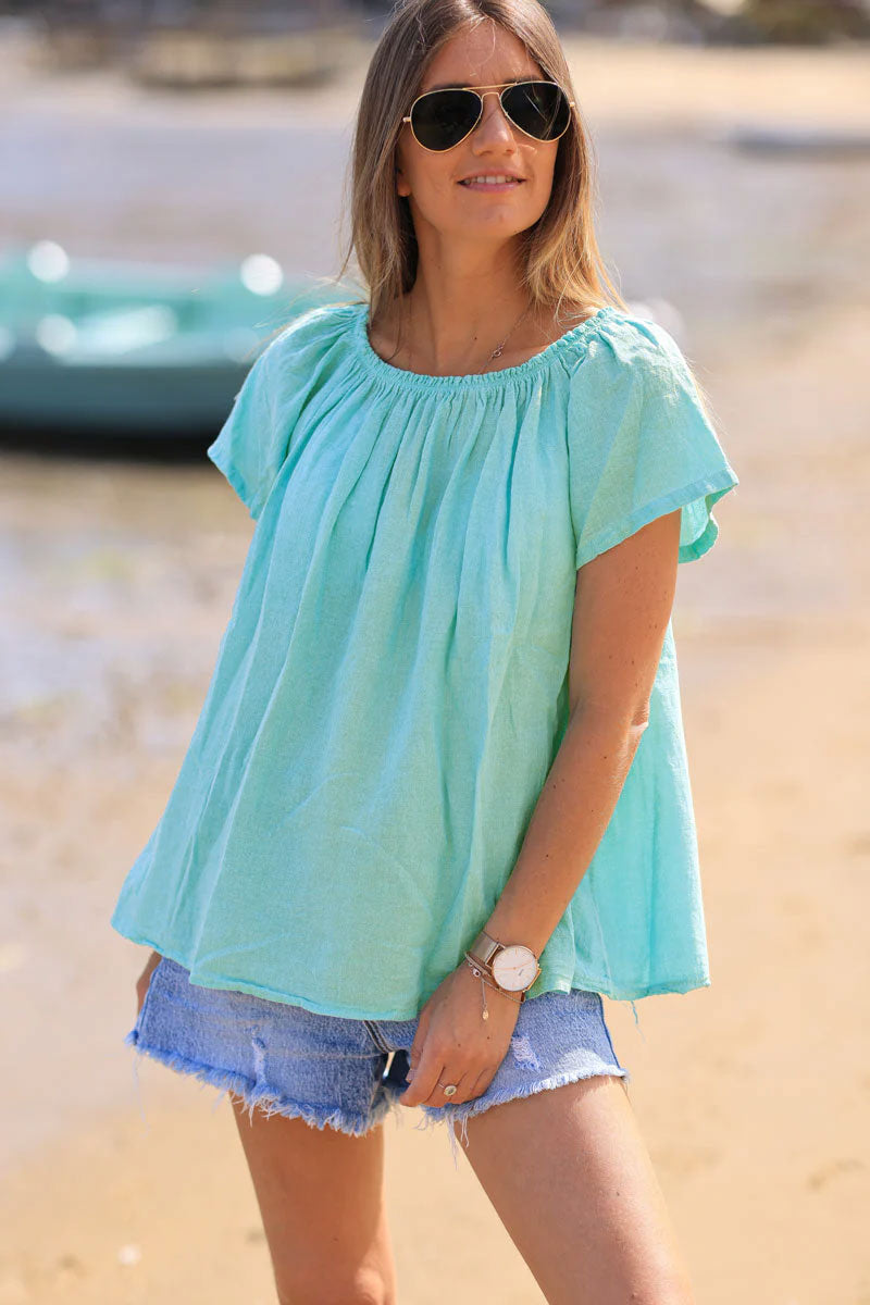 Top turquoise délavé en coton col élastique rond ou bardot