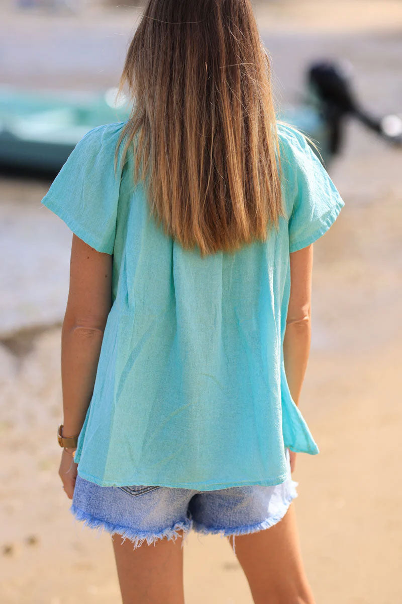 Top turquoise délavé en coton col élastique rond ou bardot