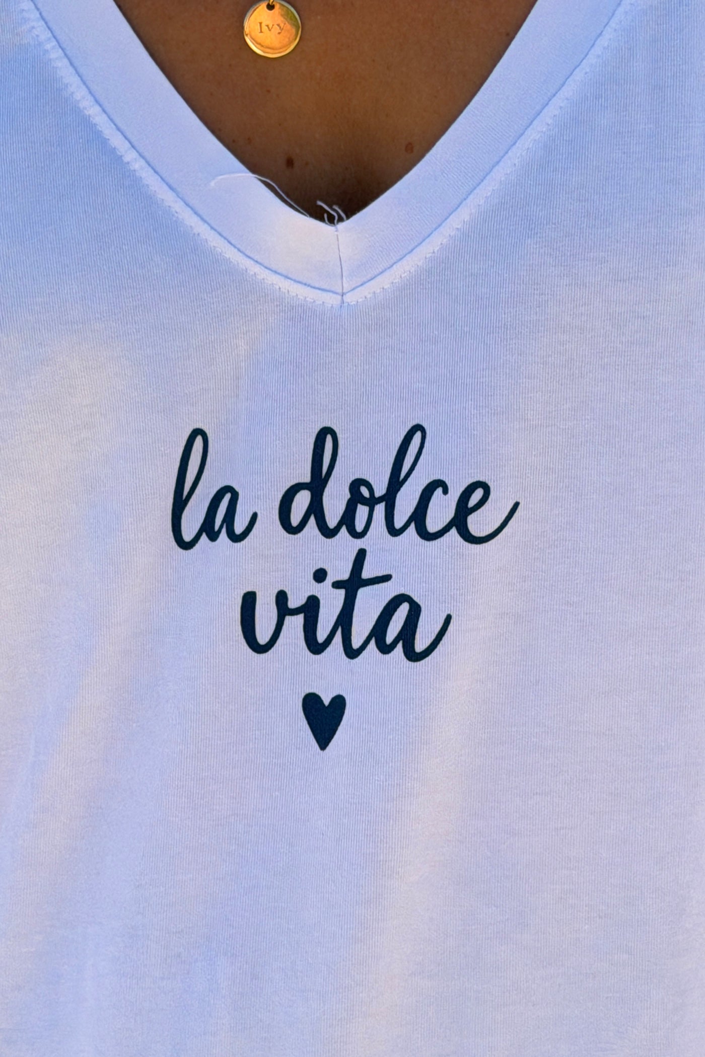 Tshirt blanc en coton Dolce Vita bleu marine col v