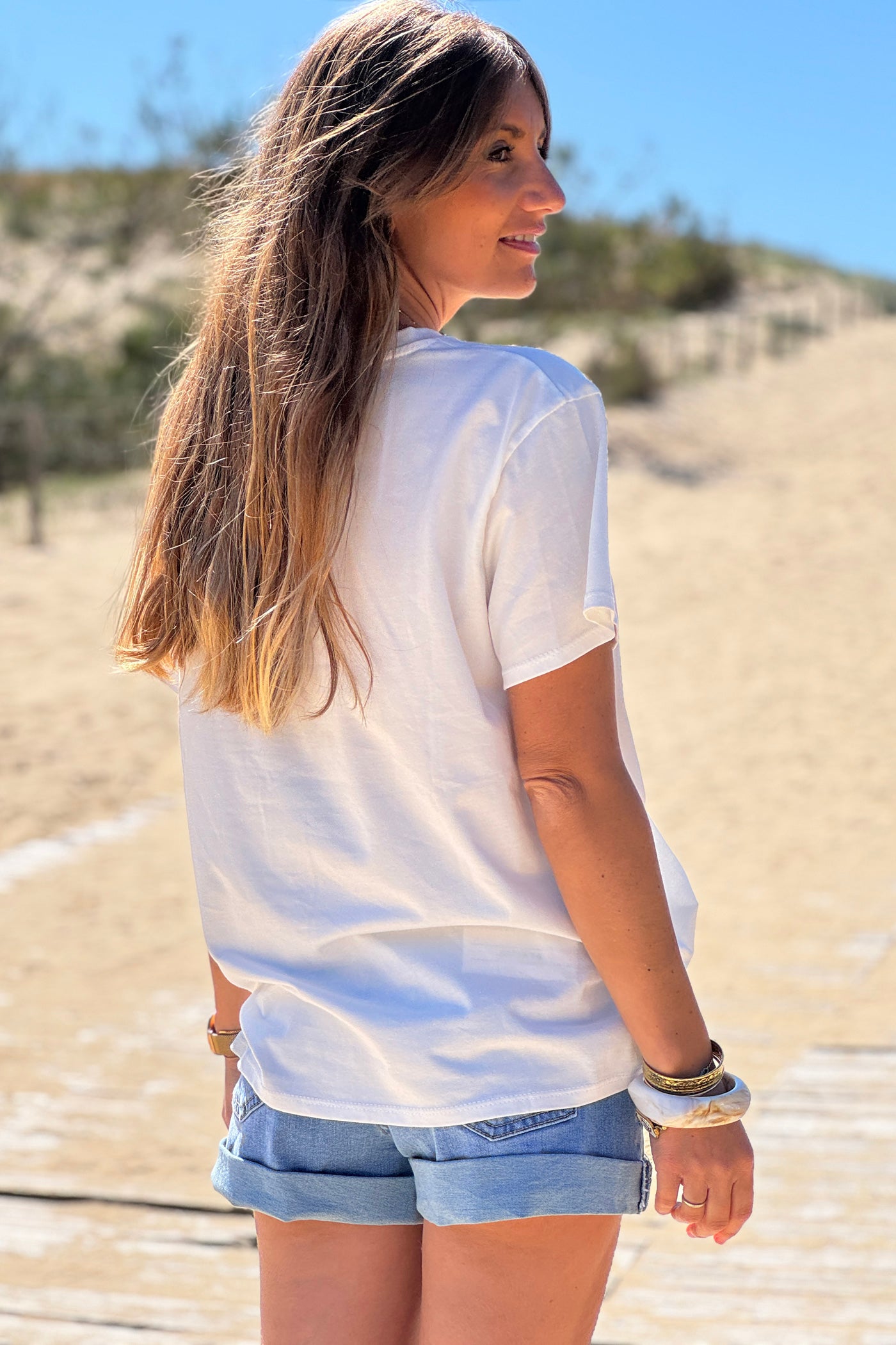 Tshirt blanc en coton imprimé Extra Spicy piment rouge col v