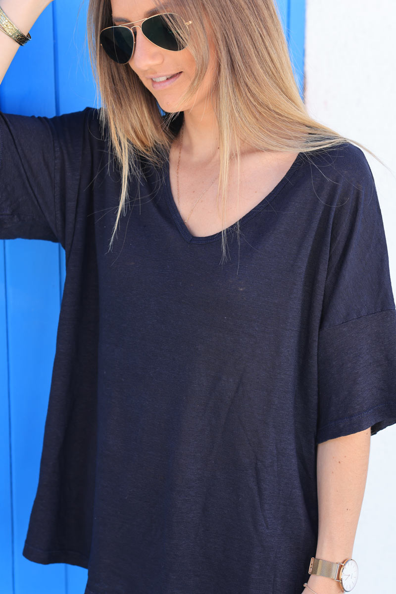 Navy blue relaxed fit v-neck linen t-shirt