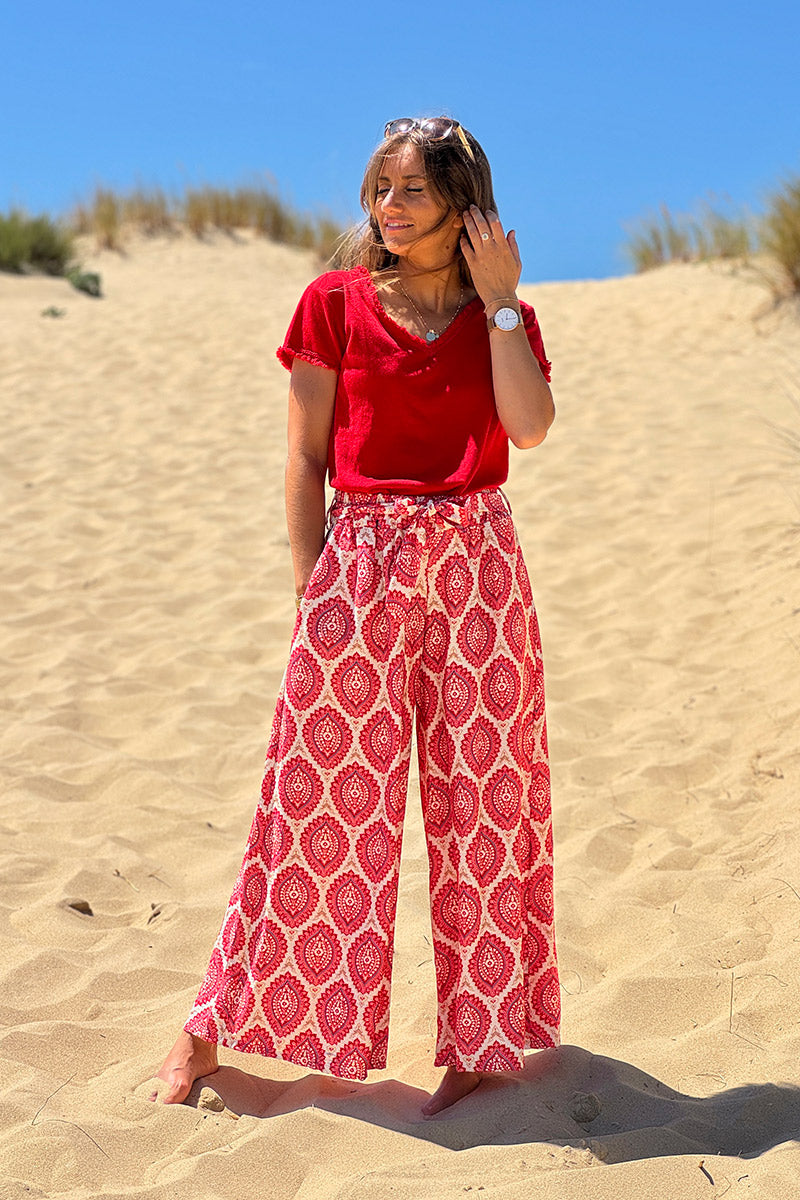 Red Stretch Cotton Tee with Raw Hems