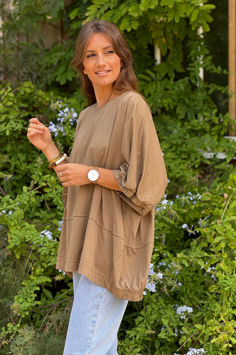 Tshirt large et loose camel en coton détail couture élastique manches et bas