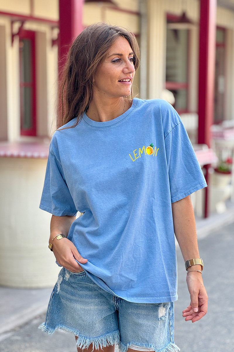 Tshirt loose bleu jean délavé col rond manches courtes inscription lemon devant et gros citron dos