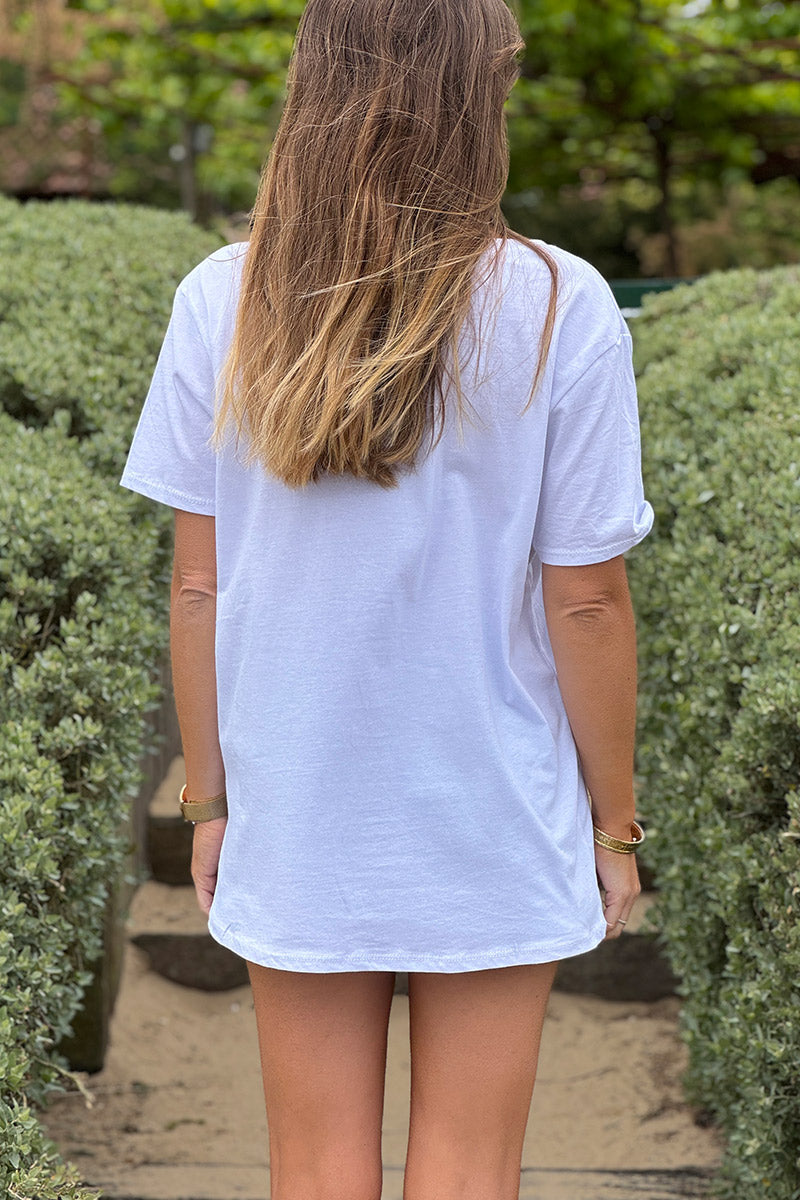 T-shirt manches courtes blanc col V logo love et fleurs en transfert avec strass