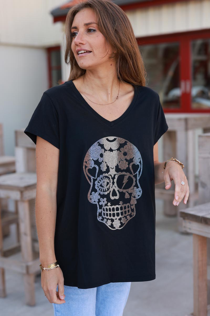 T-shirt noir col V manches courtes tête de mort mexicaine en pailettes dégradées