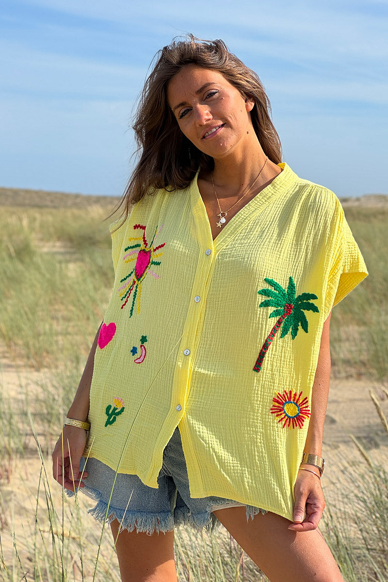 Tunique jaune à boutons en gaze de coton broderie symboles été colorés