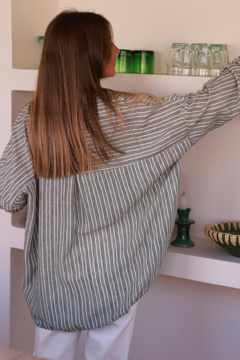 Tunique large kaki rayures blanches col chemise manches longues