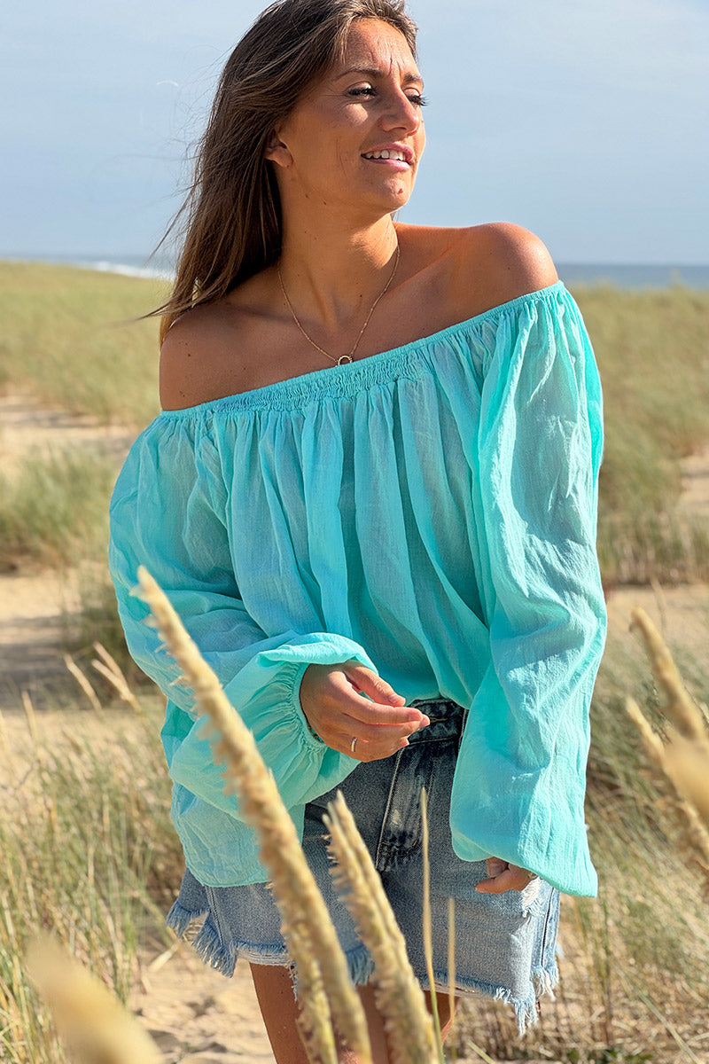 Tunique légère turquoise en coton col élastique bardot
