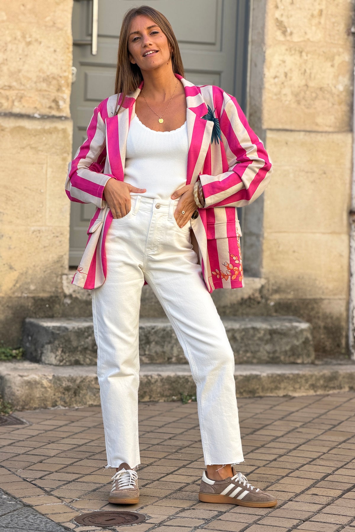 Veste blazer souple en suédine rayures fuchsia imprimé oiseaux abstraits colorés