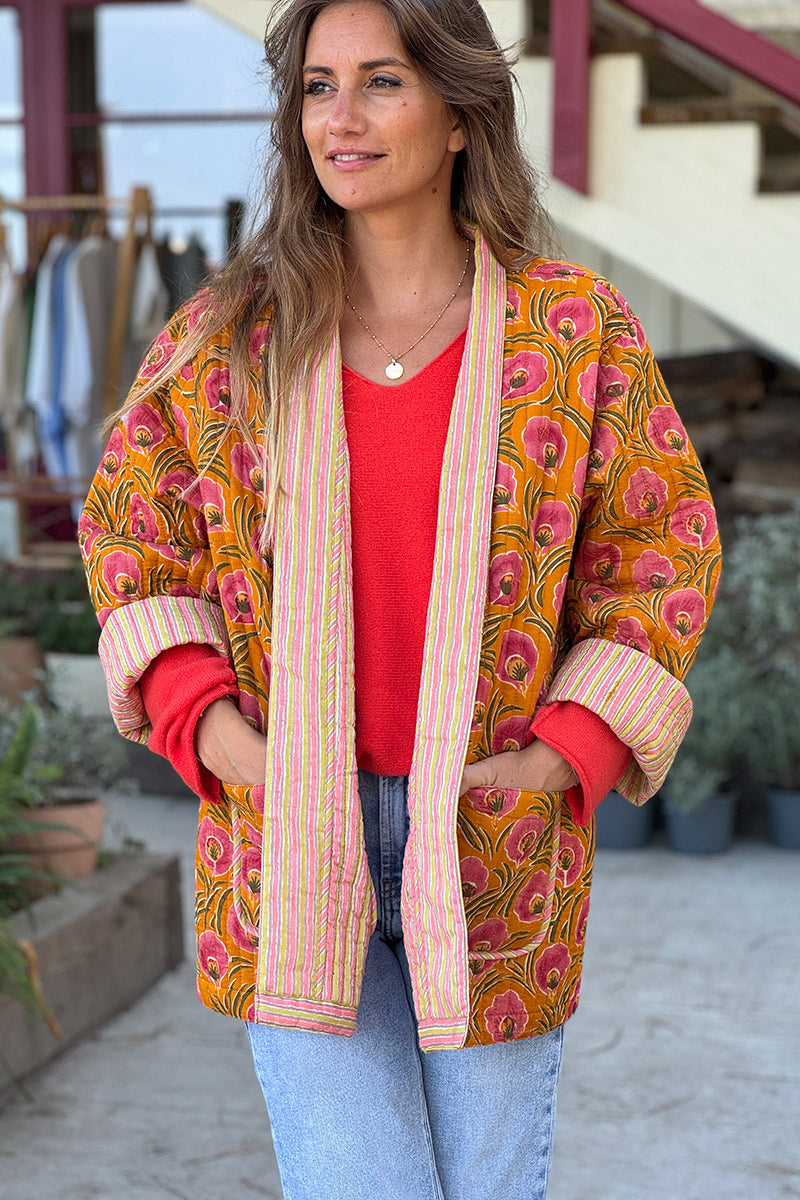 Veste en gaze de coton matelassé rouille imprimé coquelicots peints