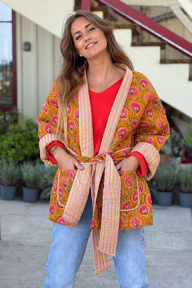 Veste en gaze de coton matelassé rouille imprimé coquelicots peints