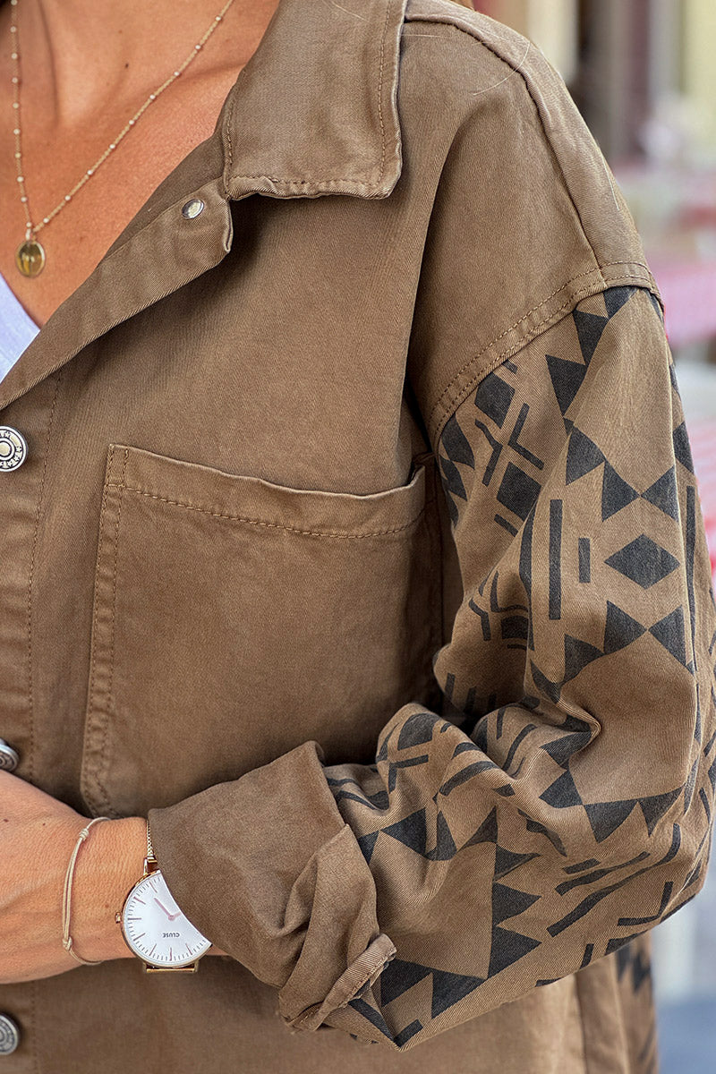Veste longue en jean camel style surchemise imprimé aztèque au dos