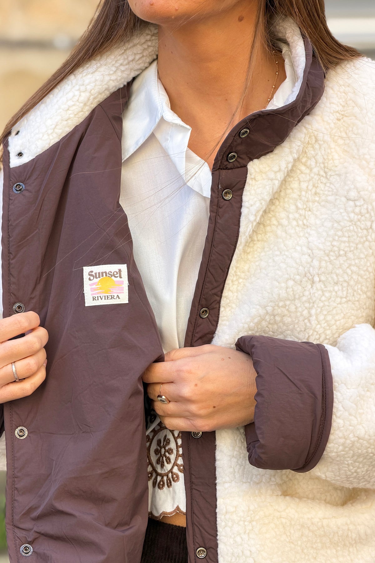 Veste manteau réversible marron déparlant et moumoute écrue