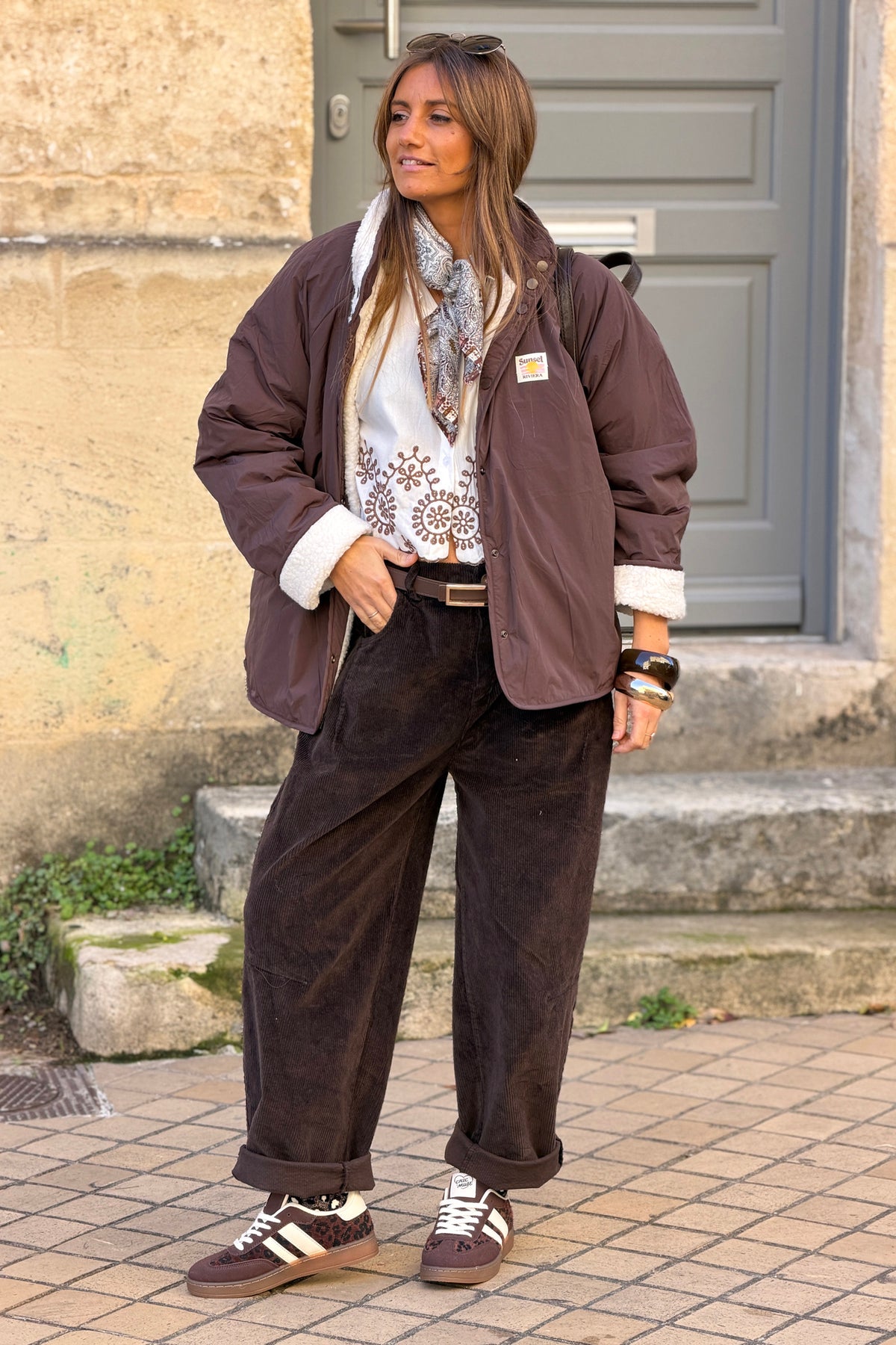 Veste manteau réversible marron déparlant et moumoute écrue