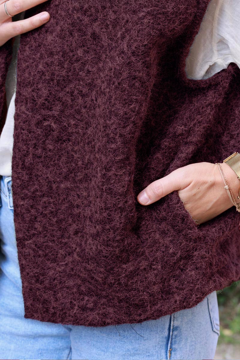 Veste sans manches aubergine en feutrine façon laine bouillie avec poches